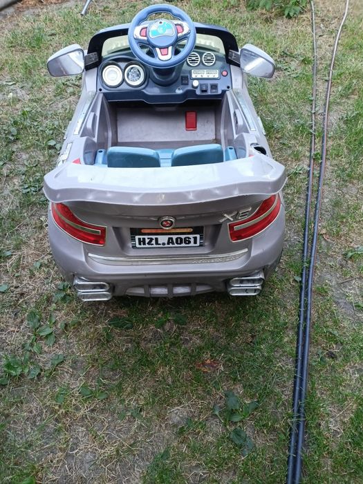 Автомобіль дитячий