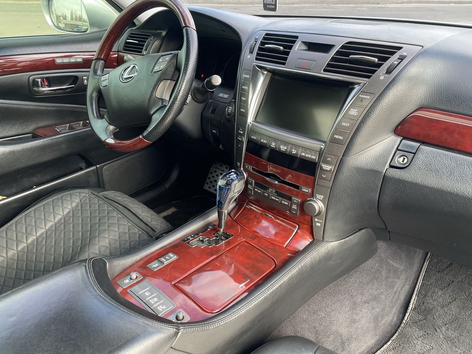 Lexus LS 2007 VIN JTHBL46F075002491 фото оголошення 18 з 22
