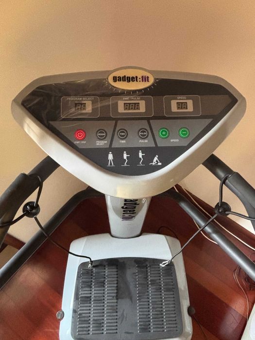 Plataforma Vibratória Gadget:fit – Como nova, nunca foi usada / Fitness em Casa
