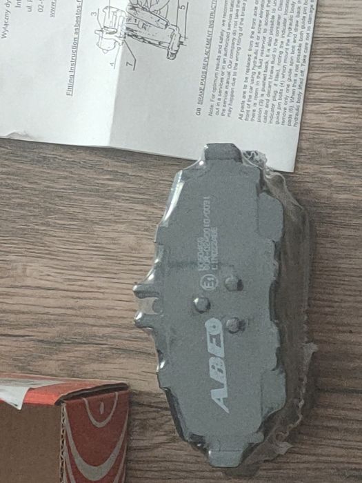 Klocki,bity,łańcuch -ŁAŃCUCH  do piły HECHT, BITY i nasadkiKLOCKI hamu