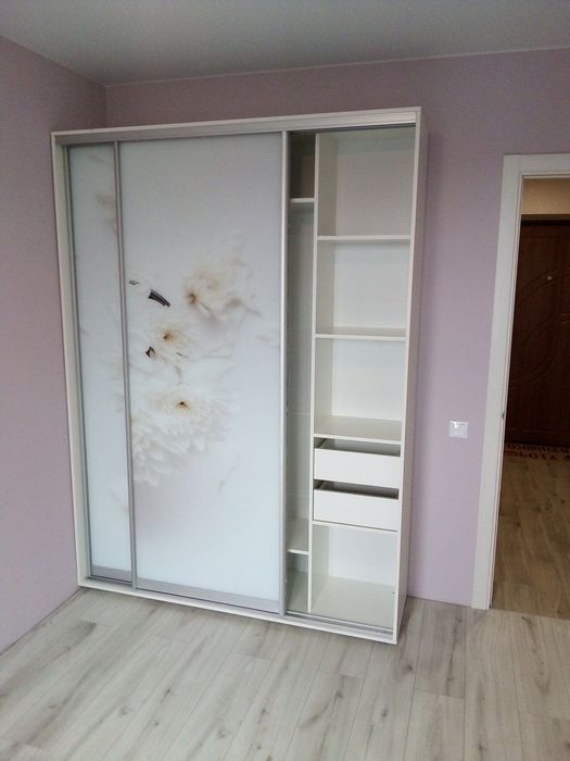 Шафи купе в наявності і під замовлення