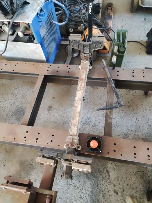 Стенд для авто риштування, стапель