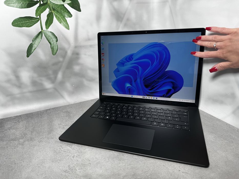 Microsoft Surface Laptop 4 | Ryzen 7 4980U|16GB|512GB SSD|15" 3K Touch