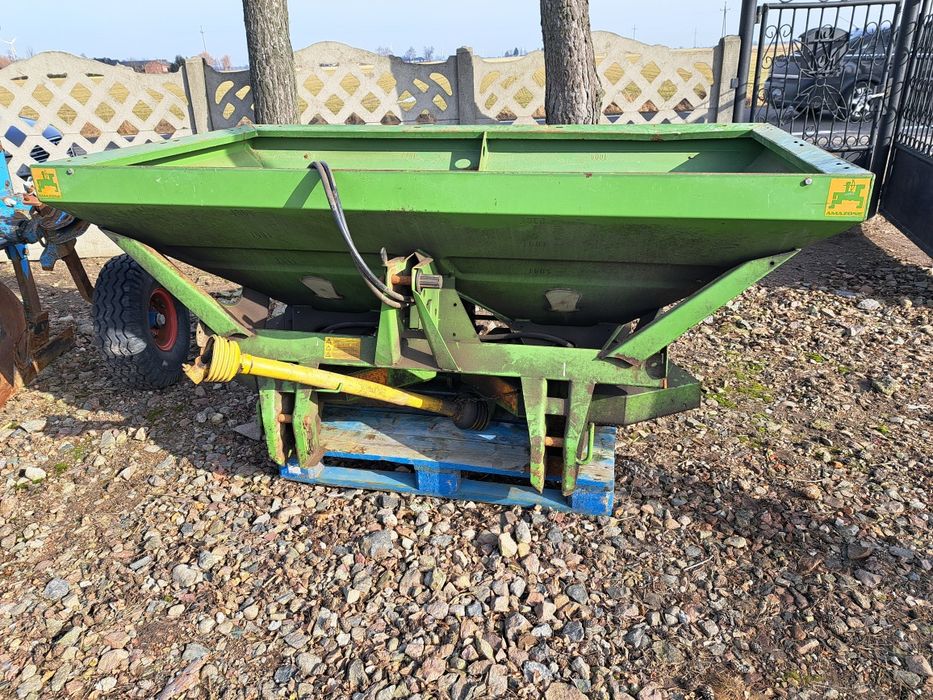 Jak NoWy rozsiewacz RAUCH Zsb mds 901 zam z Niemiec