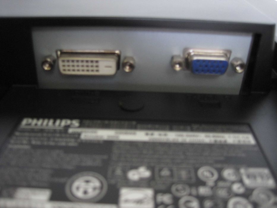 Monitor Philips Briliance 220WS 22cale HWS9220I VGA / DVI Port  60hz