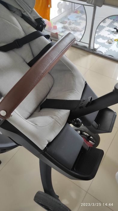 Wózek Stokke V6 2w1