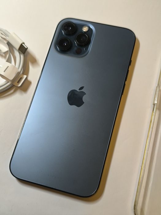 iPhone 12 pro max !!