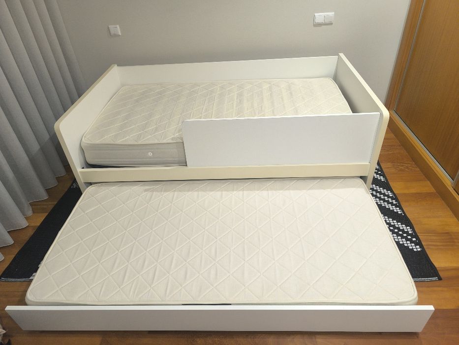 Cama de criança dupla
