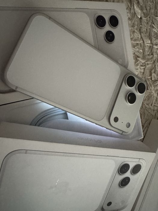iPhone 17 Pro Max 1TB White ! 1 цикл Полный комплект