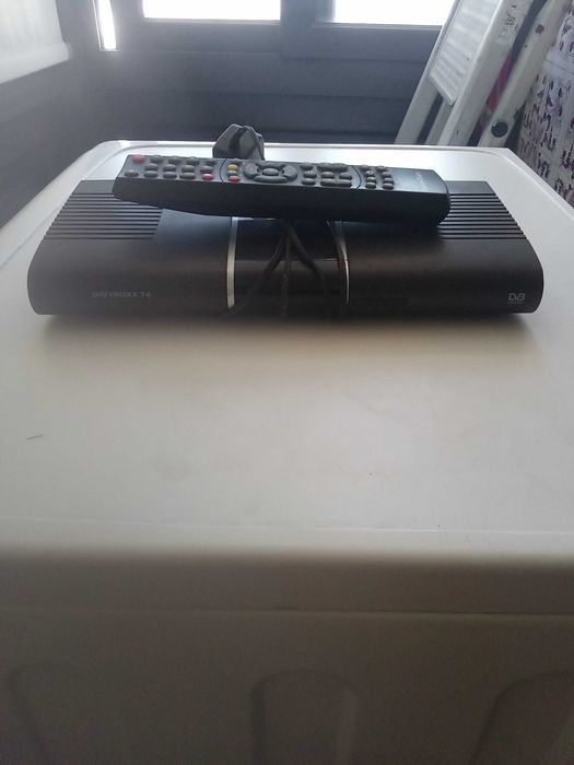 vendo aparelho de TDT DIGIBOX