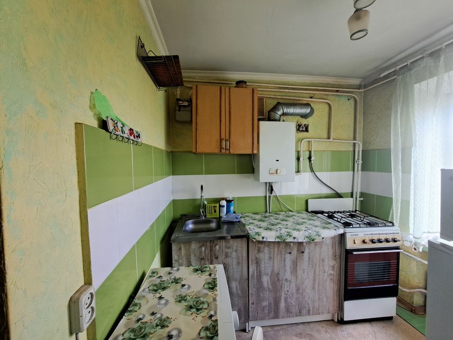 Оренда три кімнатноі квартири біля  Райлікарні