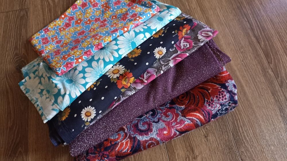 Відрізи тканини, тканина