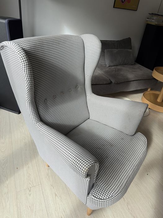 Ikea fotel uszak pepitka