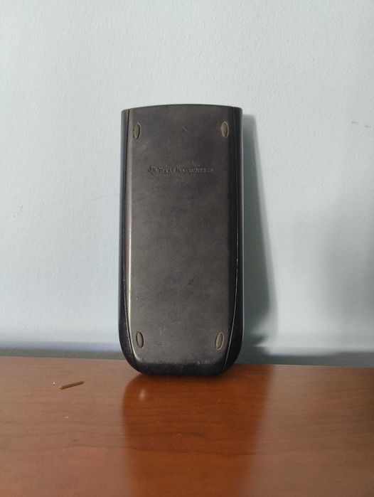 TI-82: : Versatilidade para Estudantes