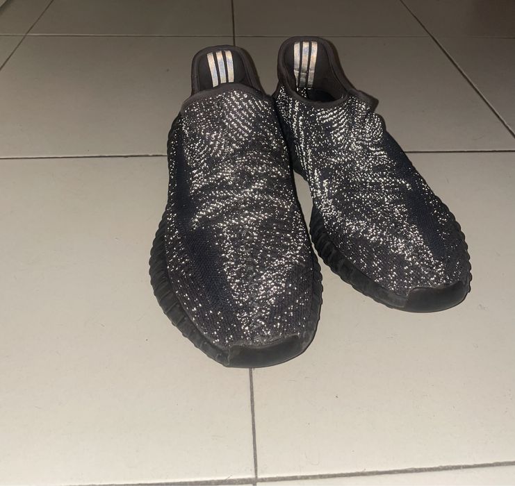 Adidas Yeezy Boost 350 V2 Triple Black