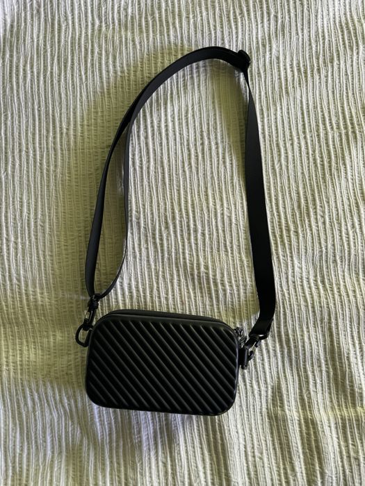 Bolsa a tiracolo ( como nova )