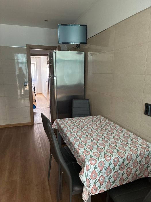 Arrendo 2  quartos para estudantes ( raparigas ) Leiria