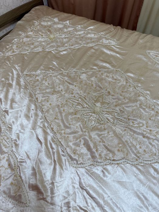 Покривало на двоспальне ліжко 180*200