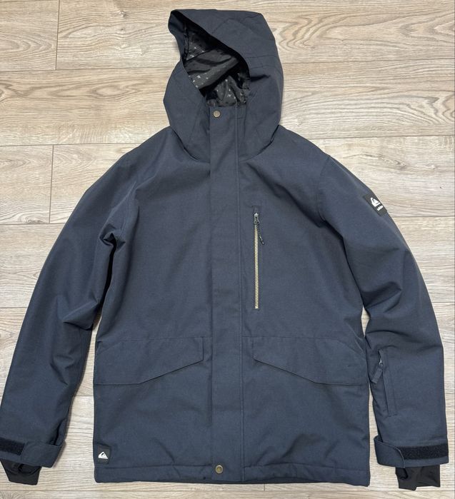Quiksilver Mission Solid сноубордична/лижна чоловіча куртка розмір М