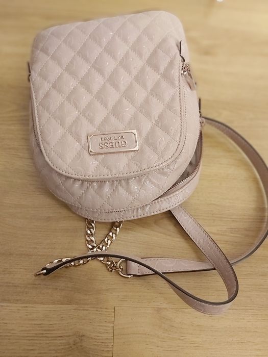 Oryginalny plecak guess delikatny róż