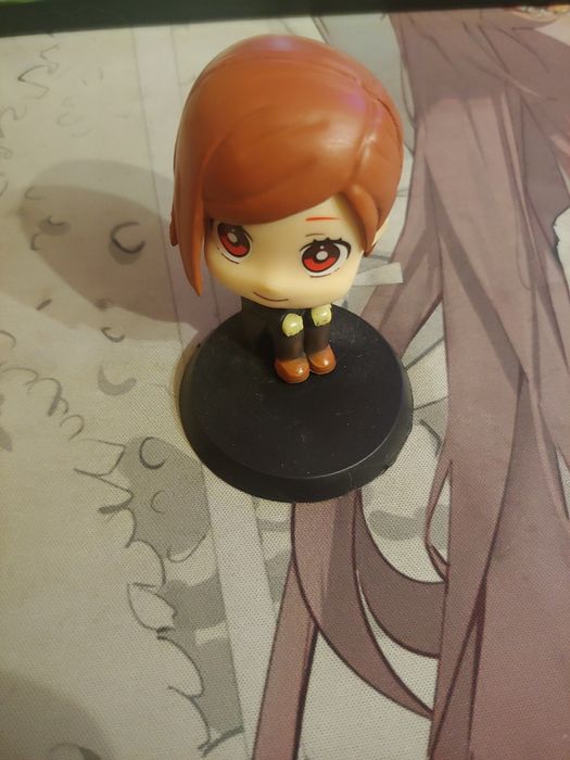 Продаю Клавіатуру з фігуркой JJK (Kugisaki)  в подарок