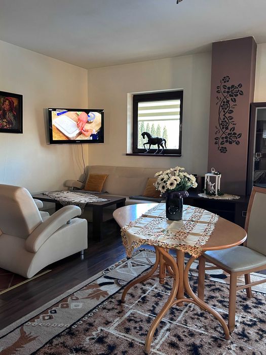 Zakopane Centrum pokoje z łazienkami,noclegi,wczasy,Góry,Tatry,Podhale apartament 2-6 os z oddzielnym wejściem 800 m od Krupówek