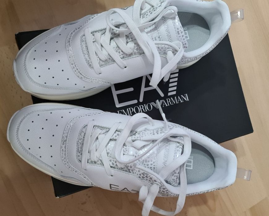 Snakersy emporio armani.