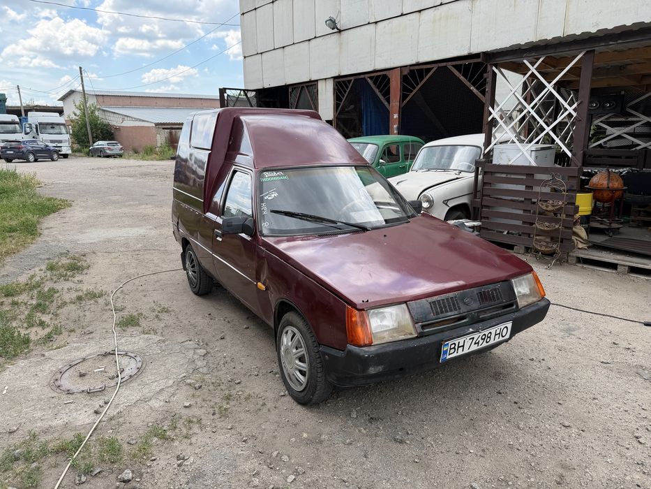 Продам таврию пикап на полному ходу  по цене прицепа