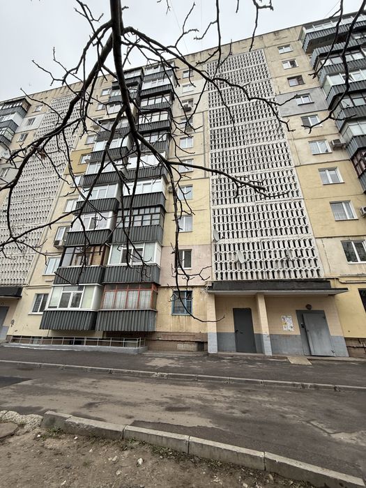 Продам 1 комнатную квартиру 39м2, Ковтуна, 17
