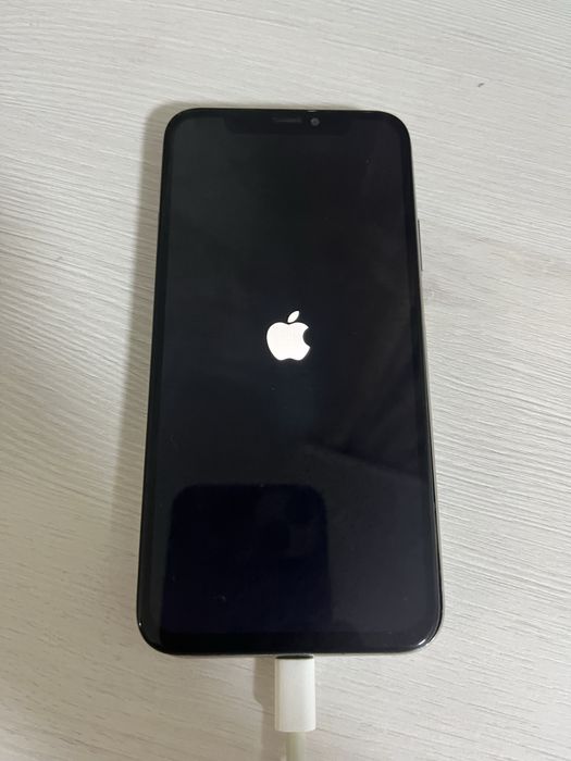 Продам екран на айфон х робочий