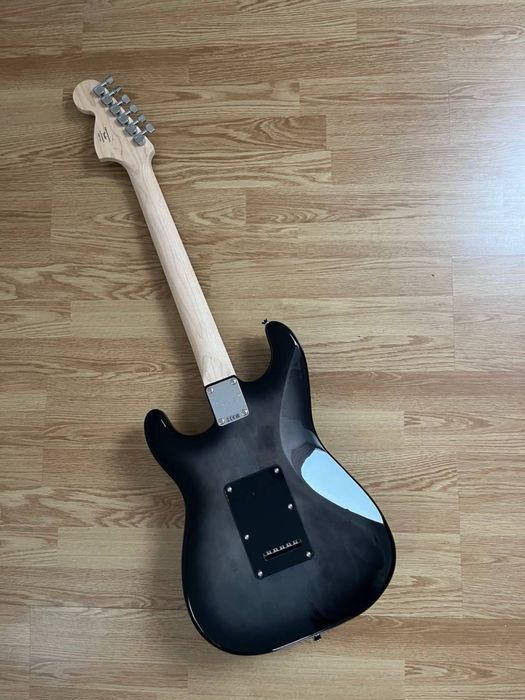 Новий Squier Affinity Stratocaster FMT HSS - Black Burst