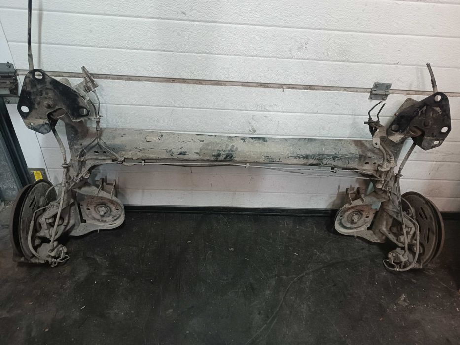 EIXO TRAS / TRASEIRO RENAULT KANGOO II 2009-2021