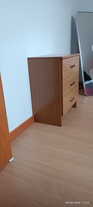 Mesa de cabeceira