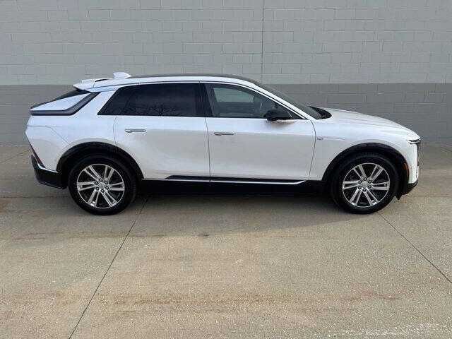 2024 Cadillac LYRIQ
