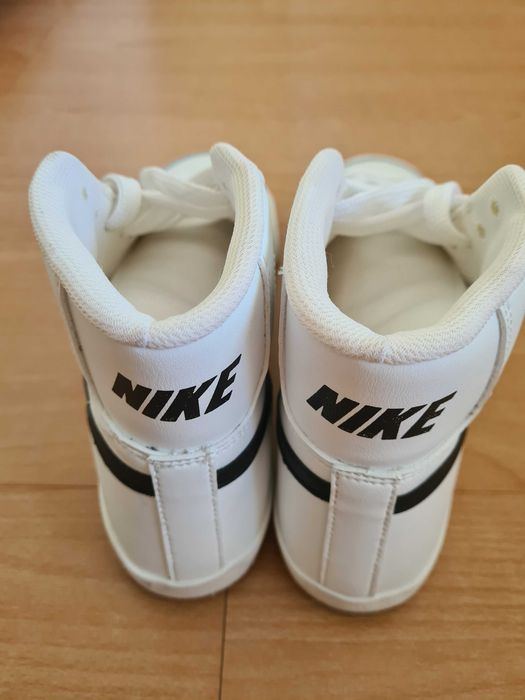 Ténis Nike Blazer