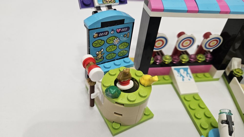 Zestaw klocków Lego Friends wesołe miasteczko 41127