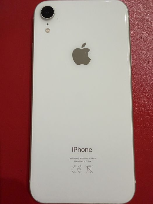 IPhone 10XR в гарному стані