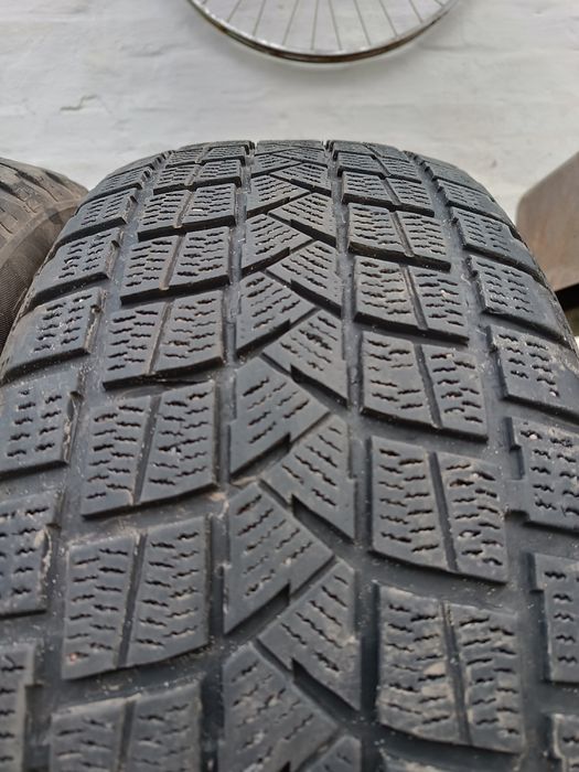 Шини колеса 255 55 18