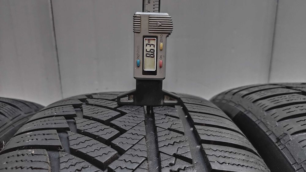 шини 225/50R17. Continental TS 850P. 95%. 20-22р. зима