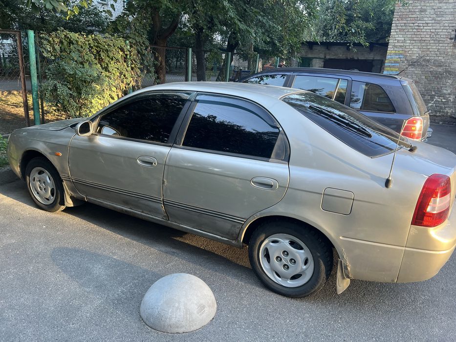 Kia chuma 2 продам