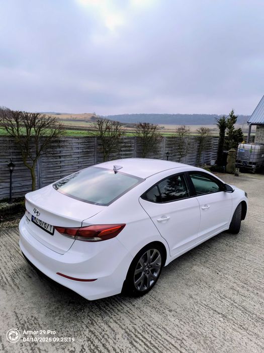 Hyundai Elantra 2017 2.0B 150km AUTOMAT