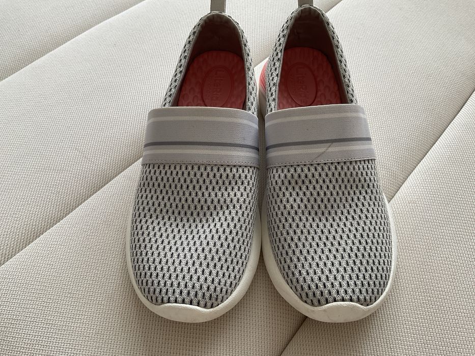 Crocs W8 слипоны, балетки наш 38 полноразмерные