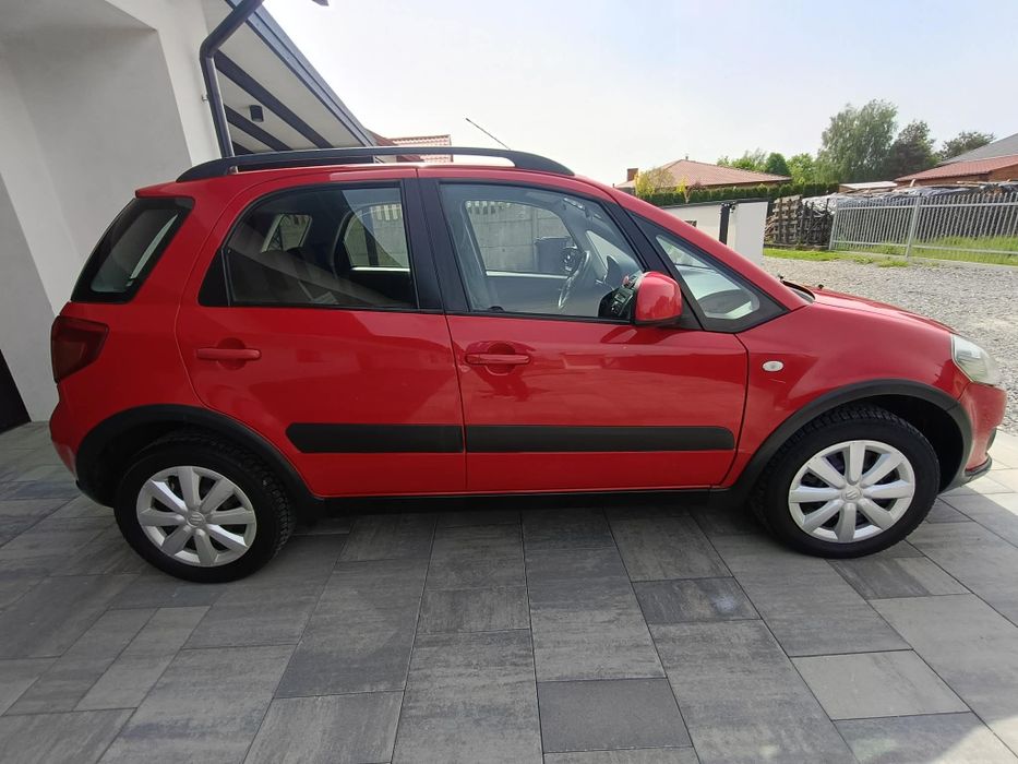 Suzuki sx4 4x4 2011 rok 1.6