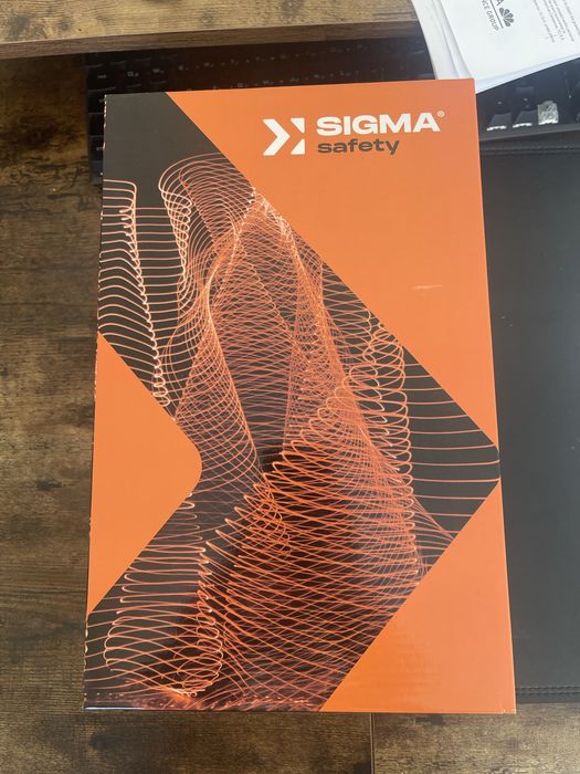 Sprzedam nowe buty BHP