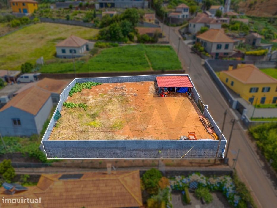 Terreno com Viabilidade de Construção | Achadas da Cruz – Porto Moniz