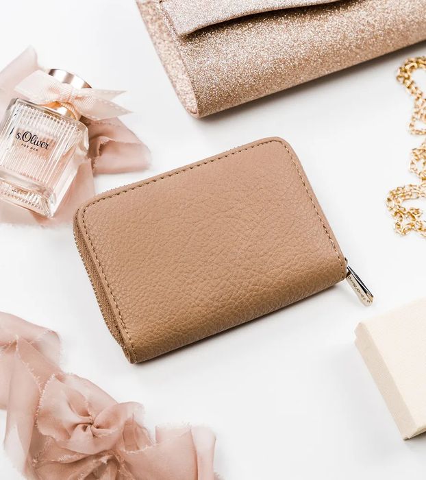 portfel damski z ziarnistej skóry eko zapinany suwakiem