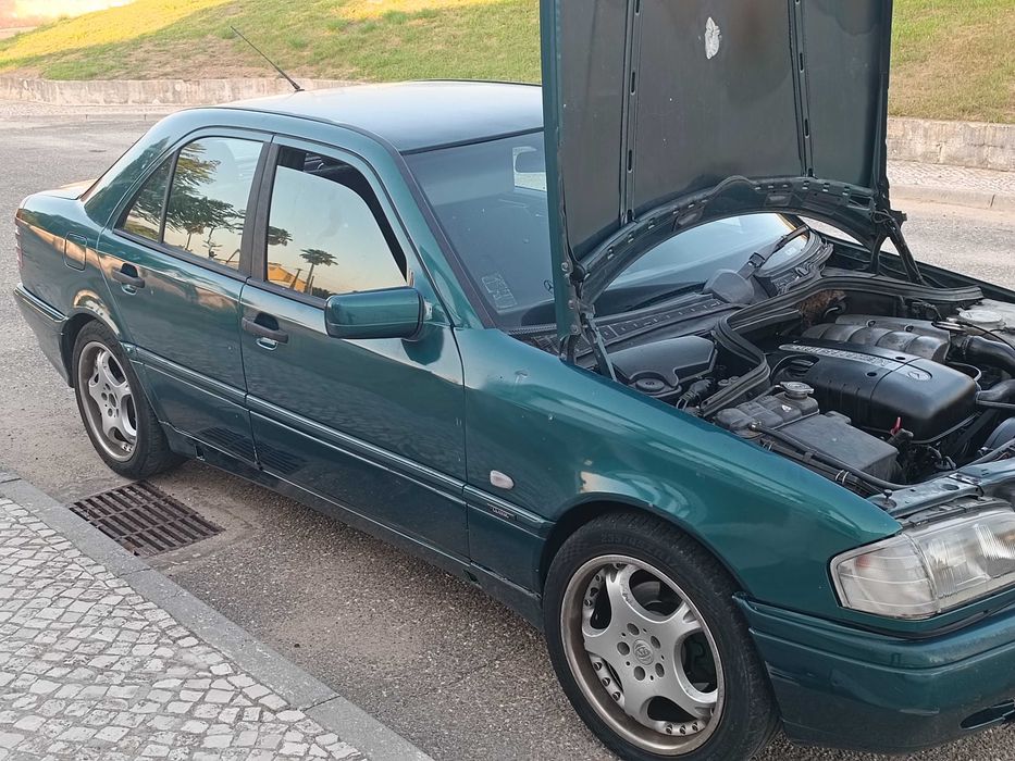 Mercedes C220 Classic