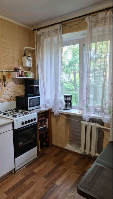 Здається 1кі кв Антонова 9000+
