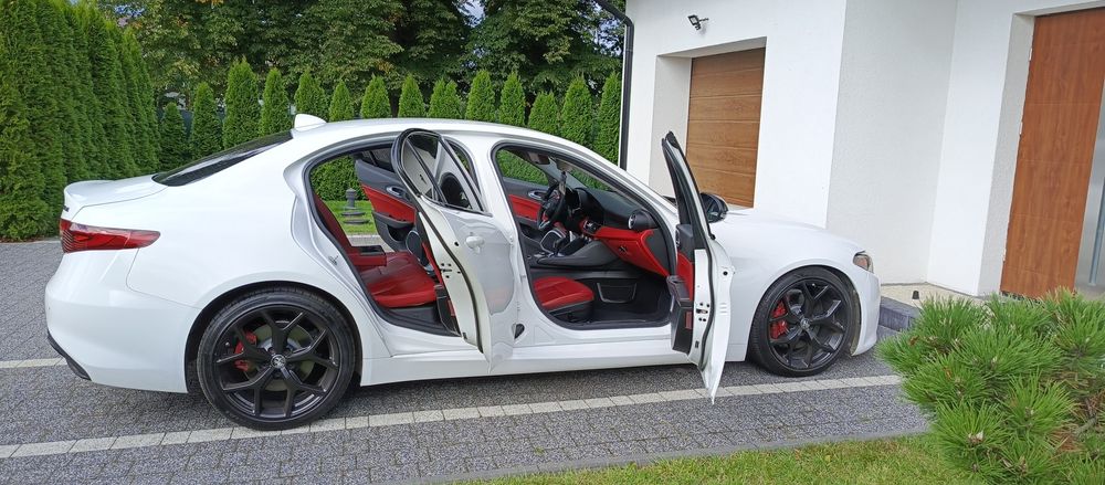 Okazja!Piękna Alfa Romeo Giulia 2.0 280 KM  Lift Veloce