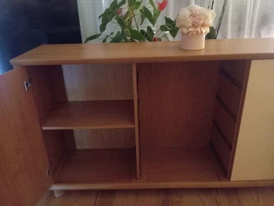 Sprzedam Super  Komodę 177 cm długości